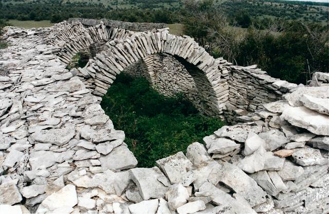 Le Contadour