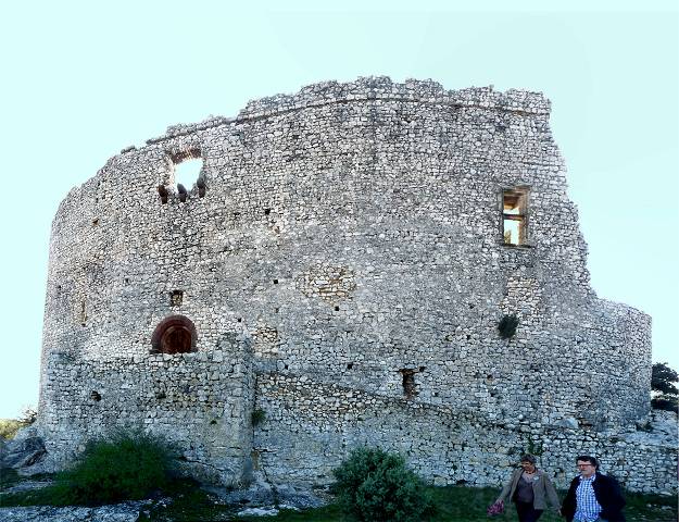 Le Castellas