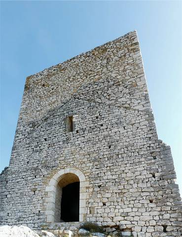 Le Castellas