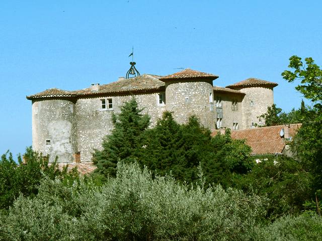 Chteau/Mairie de Rustrel