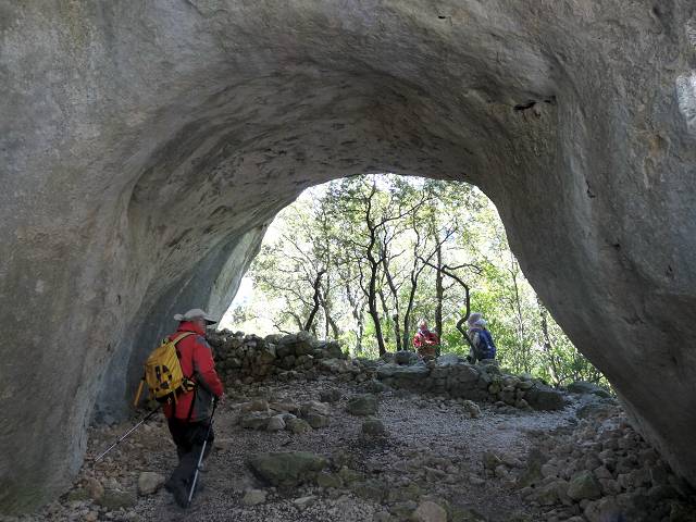 Grottes