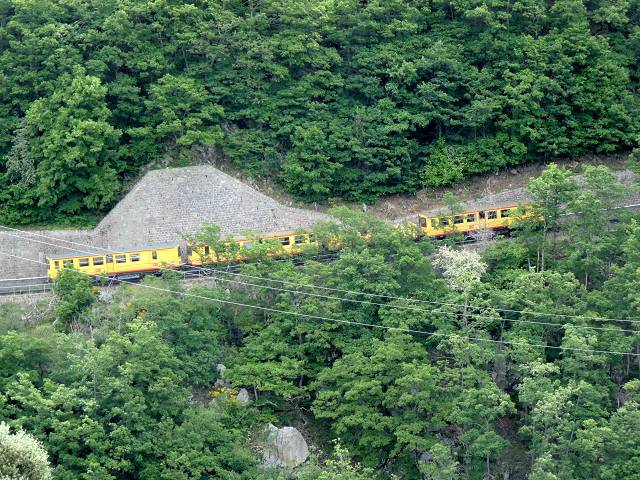 Train Jaune