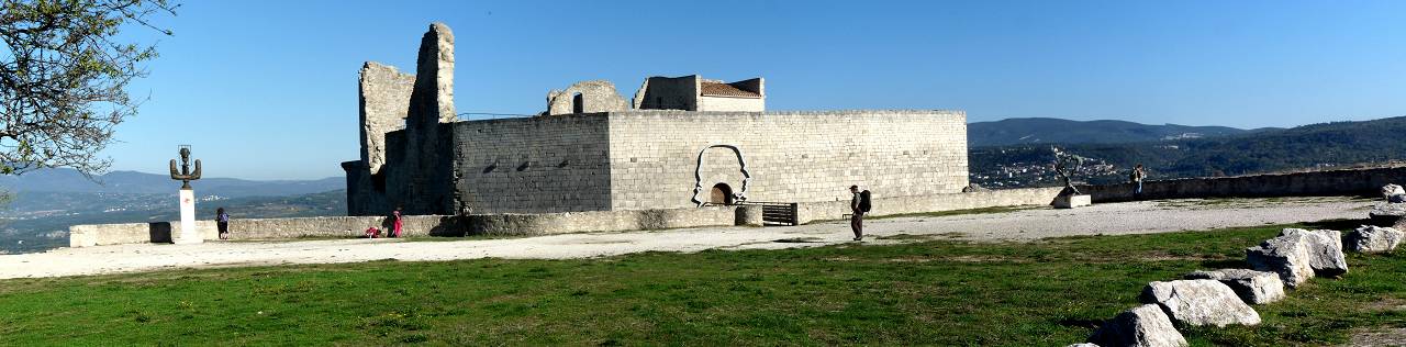 Chteau du Marquis de Sade