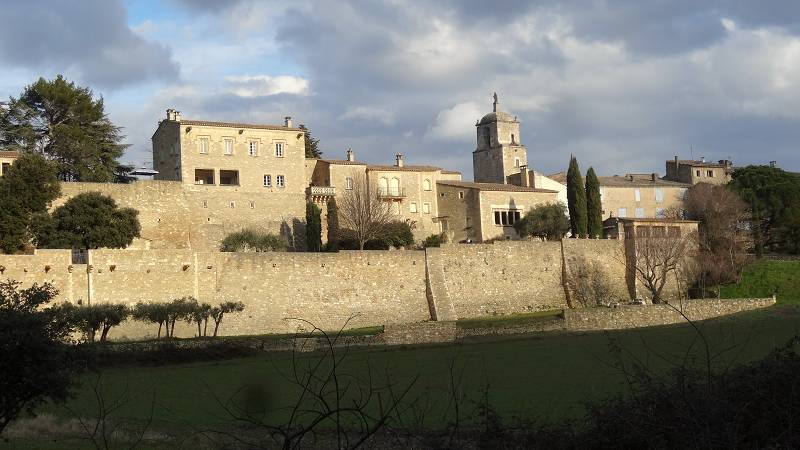 Maubec