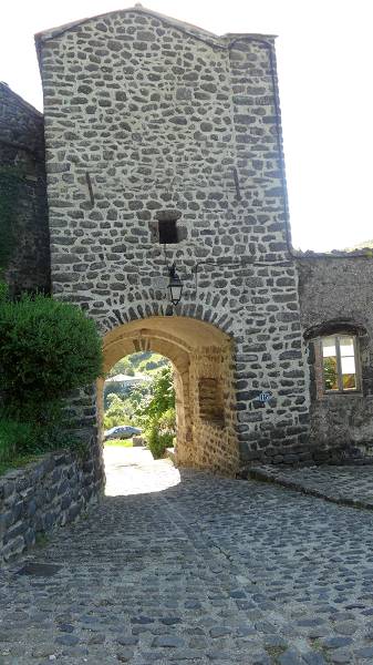 Sceautres
