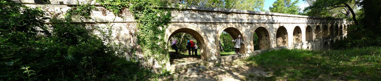 Aqueduc de Balouvière