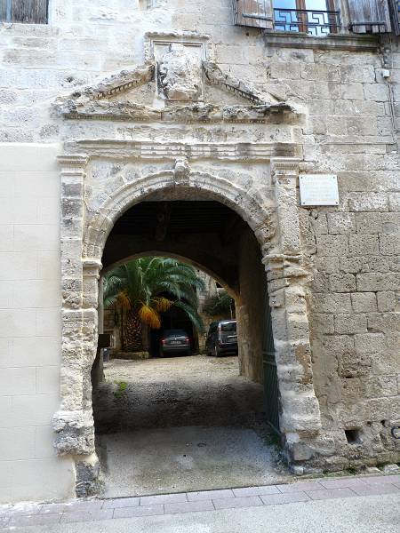 Montfrin