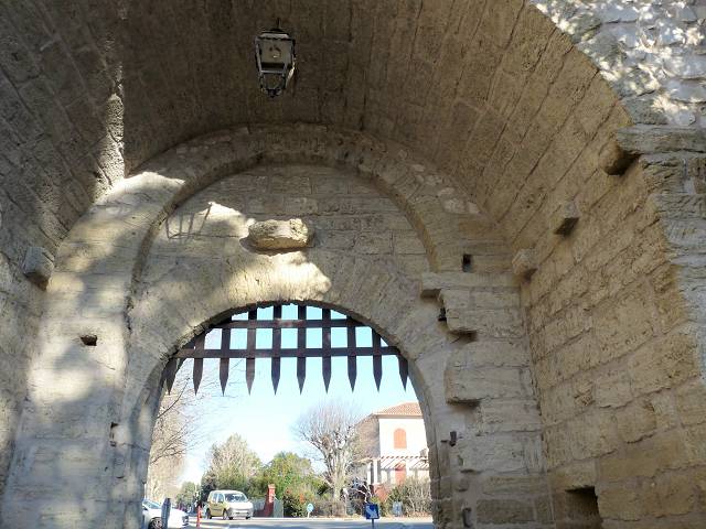 Noves Porte Aurose