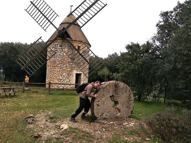 Le Moulin