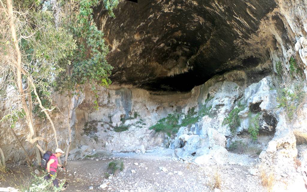 Baume Roustan